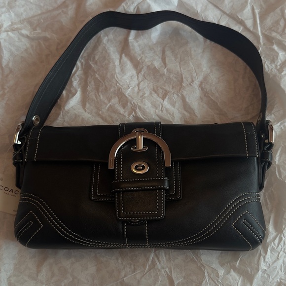 Coach Handbags - Coach NWT L05D-8A05 vintage Y2K-era Coach Soho Small Flap Leather Shoulder Bag